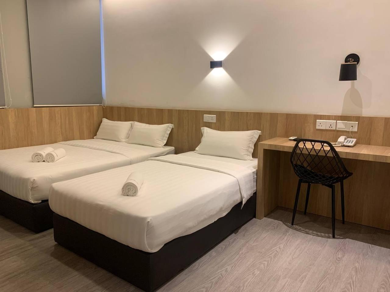 The Daily Hotel Kota Kinabalu Ngoại thất bức ảnh