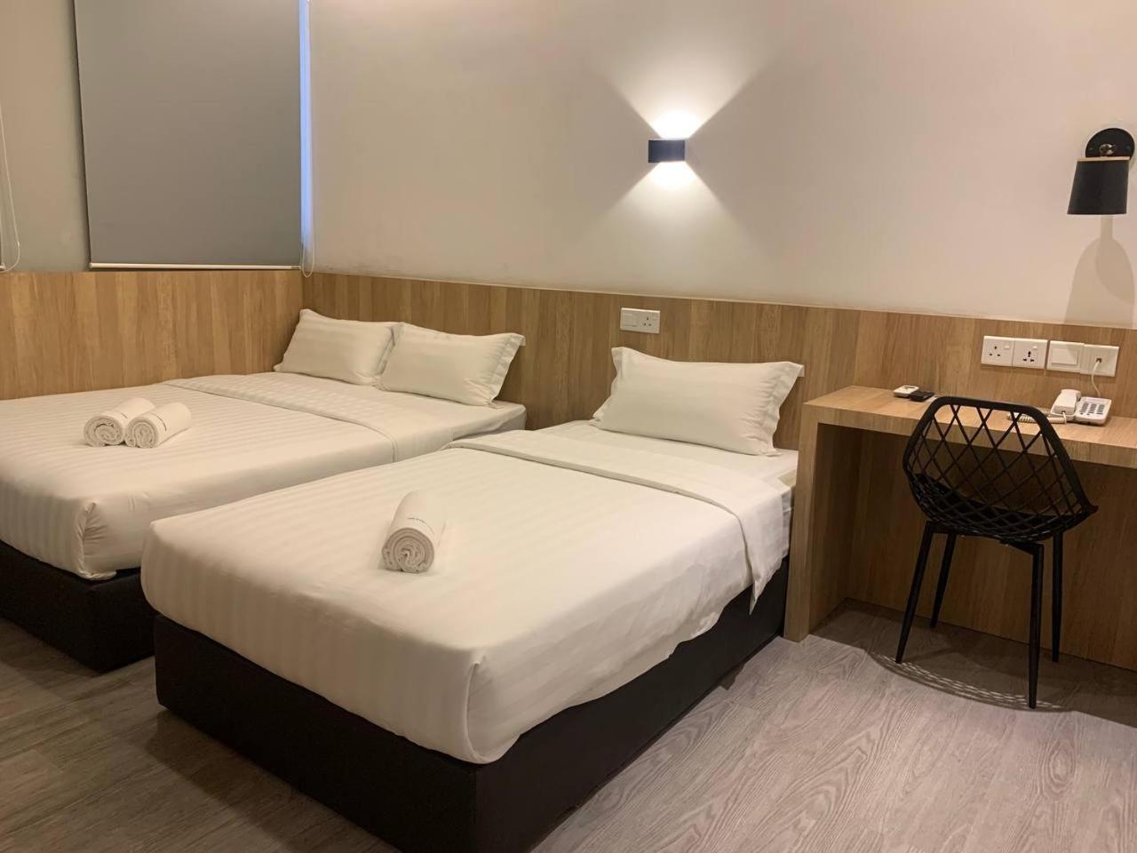 The Daily Hotel Kota Kinabalu Ngoại thất bức ảnh